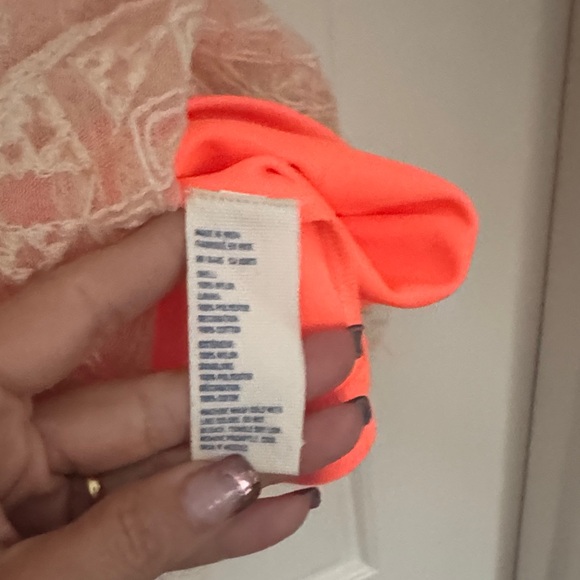 American Eagle Outfitters Vibrant Coral Lace Backless Dress - Size S - NWT - Picture 3 of 3